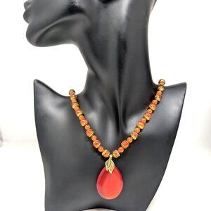 Orange Cats Eye Beaded Pendant Necklace Ornate Filigree Bead endcaps 20 in.